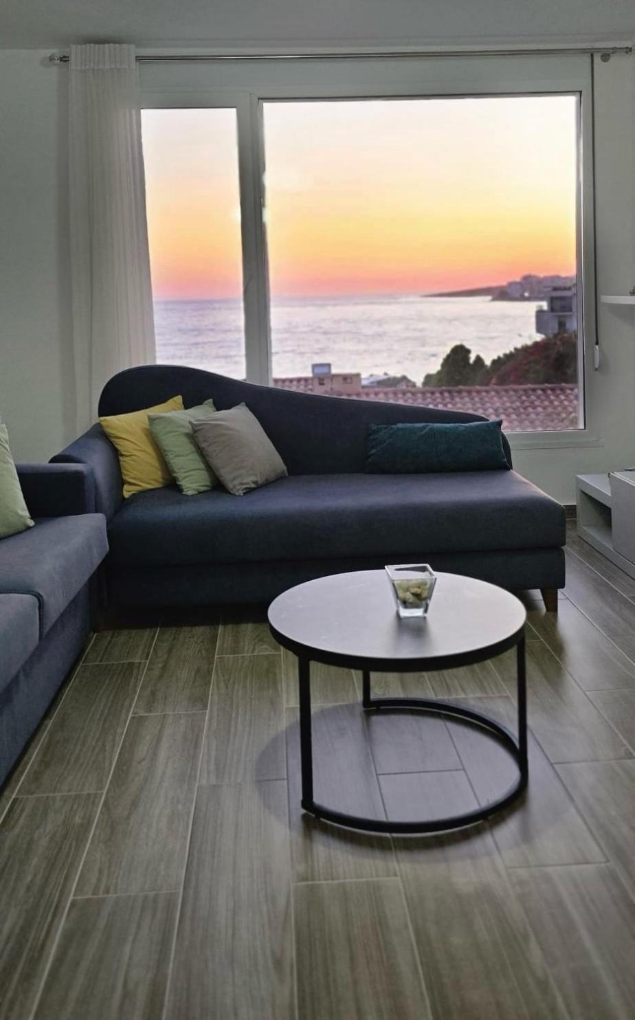 Sunny Bay Apartments ساراندا المظهر الخارجي الصورة