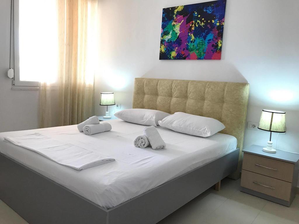 Sunny Bay Apartments ساراندا المظهر الخارجي الصورة