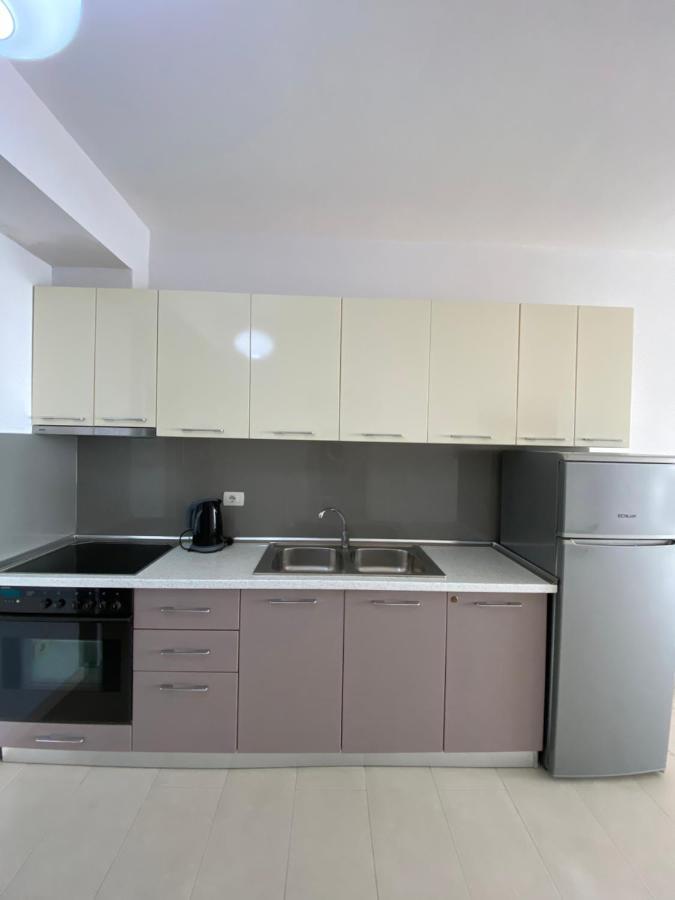 Sunny Bay Apartments ساراندا المظهر الخارجي الصورة
